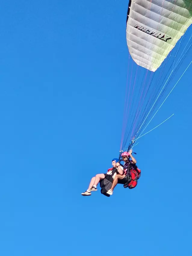  - Galerie Parachute Ados