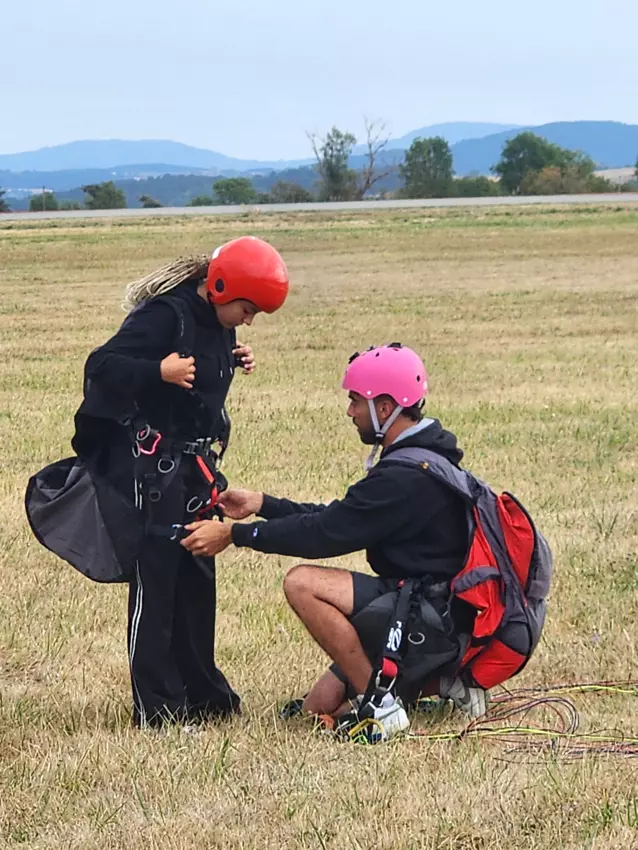  - Galerie Parachute Ados