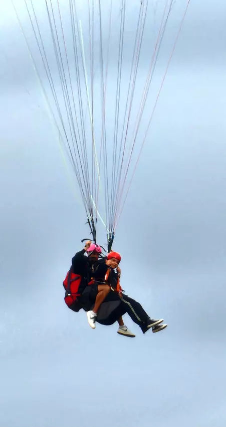  - Galerie Parachute Ados