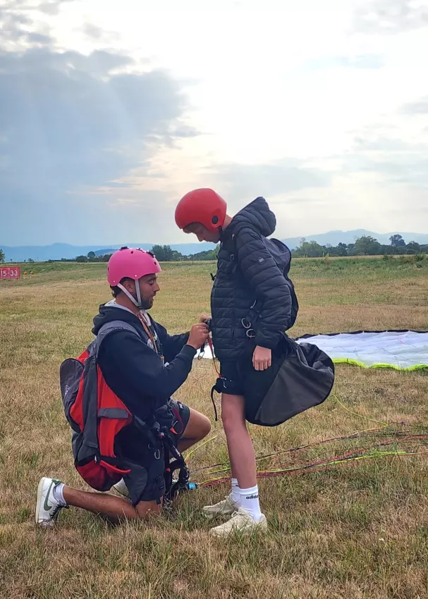  - Galerie Parachute Ados