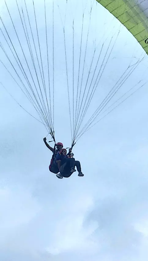  - Galerie Parachute Ados