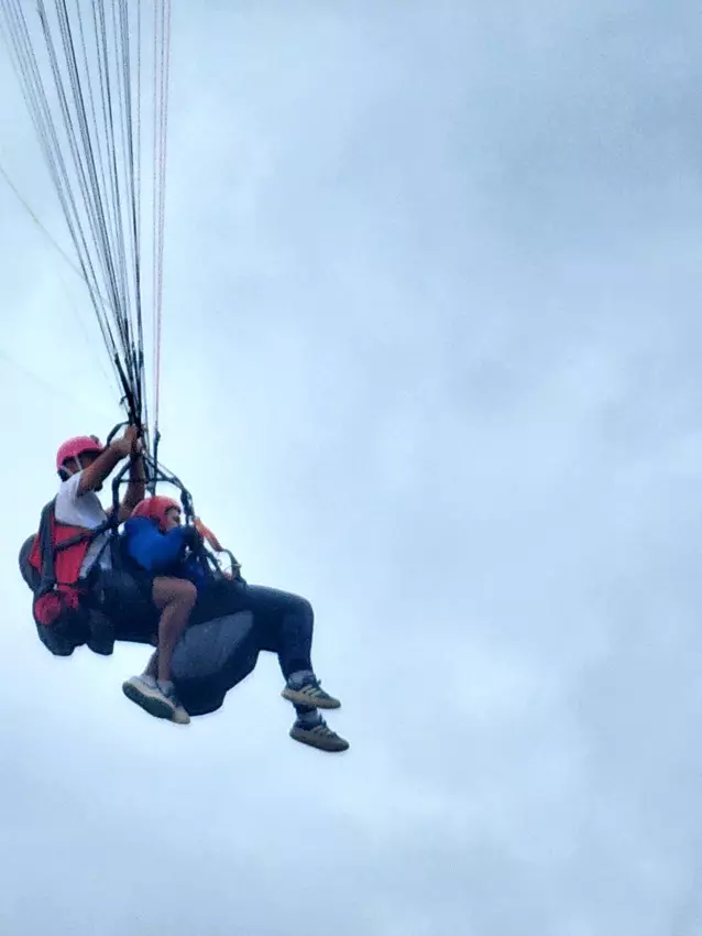  - Galerie Parachute Ados