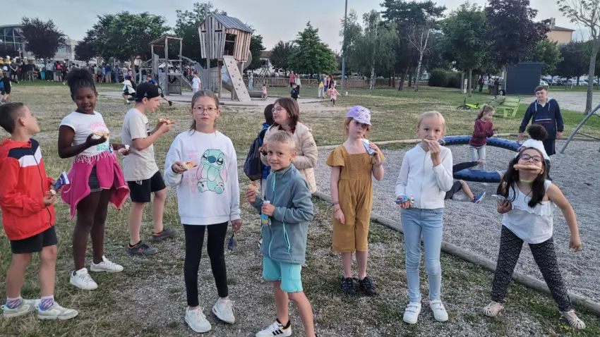 Centre de Bains & Solignac - Vacances - Galerie Eté 2024