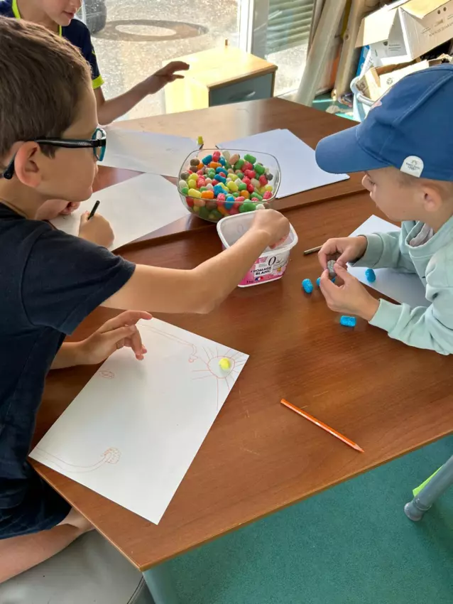  - Galerie JUILLET 2025 "pareil/pas pareil"