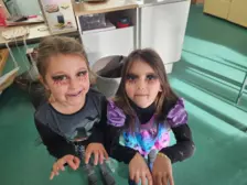 Centre de Velay Ouest (Loudes) - Vacances - Galerie AUTOMNE "grands et petits monstres"