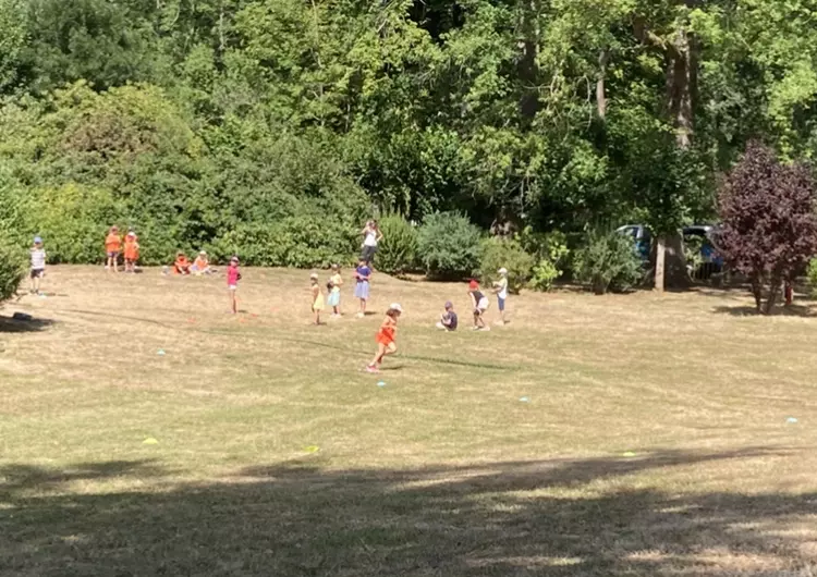 Centre de Saugues - Vacances - Galerie Mini-camps « Tous en forêt » - Fonchaude - 2022