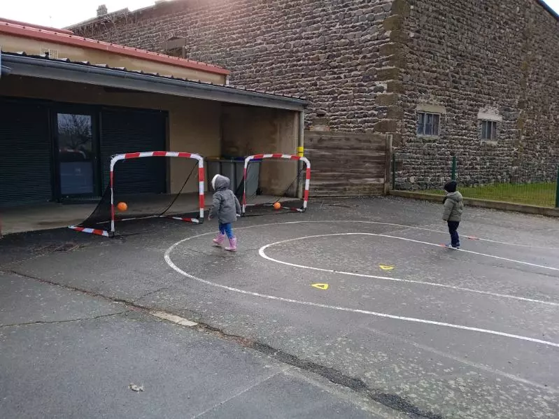 Centre de Velay Ouest (Allègre - Saint Paulien) - Vacances - Galerie Le jour je bouge, la nuit je rêve février 2026