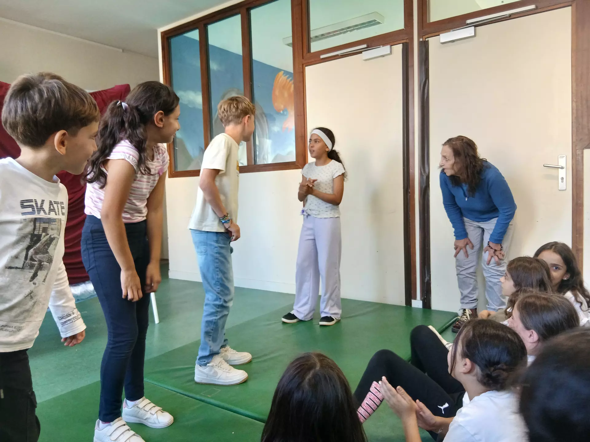 Centre de Vals Prés le Puy - Périscolaire - Galerie Découverte du théâtre