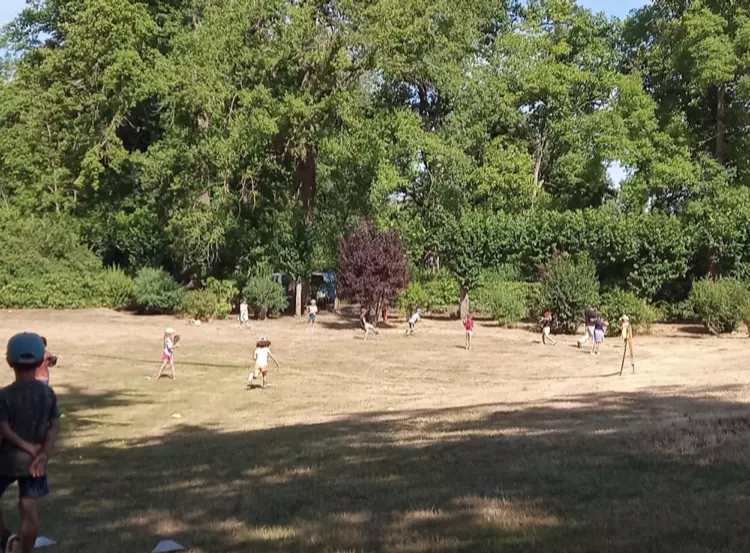 Centre de Saugues - Vacances - Galerie Mini-camps « Tous en forêt » - Fonchaude - 2022