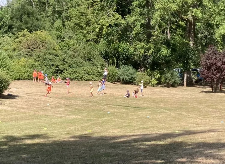 Centre de Saugues - Vacances - Galerie Mini-camps « Tous en forêt » - Fonchaude - 2022