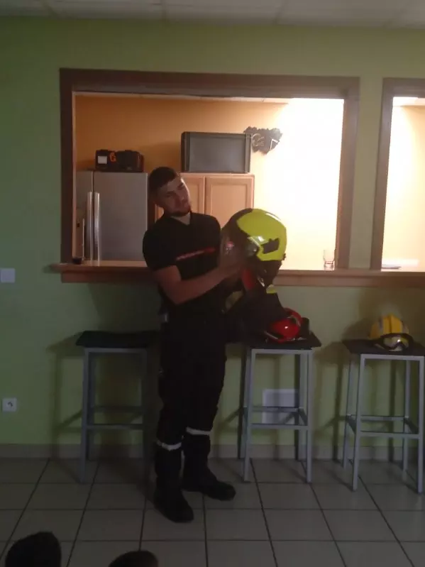 Centre de Langeac (Val Fleuri) - Vacances - Galerie Visite de la caserne des pompiers été 2023