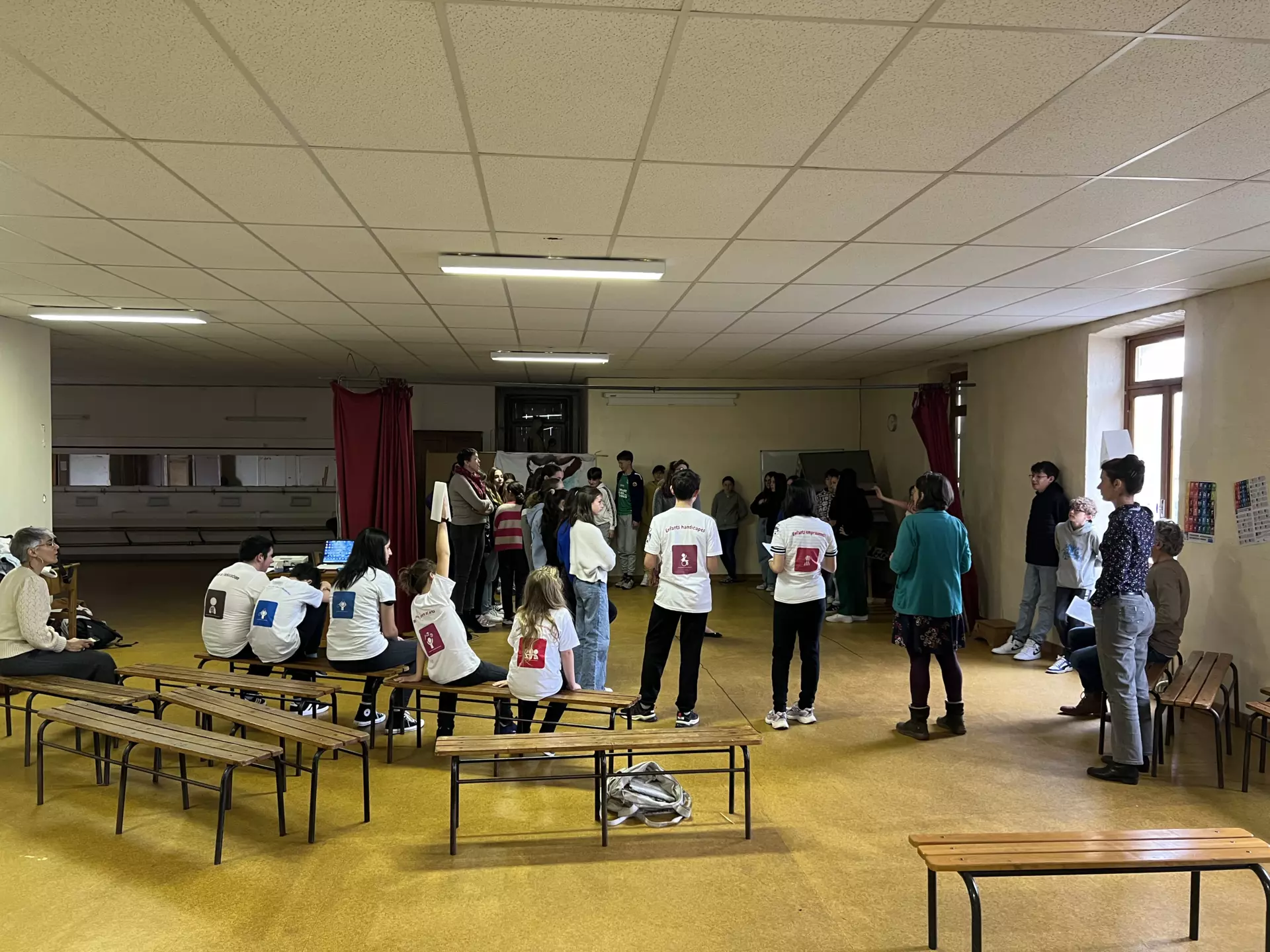 Centre de AdosClic - AdosClic - Galerie Projet C.I.D.E errante