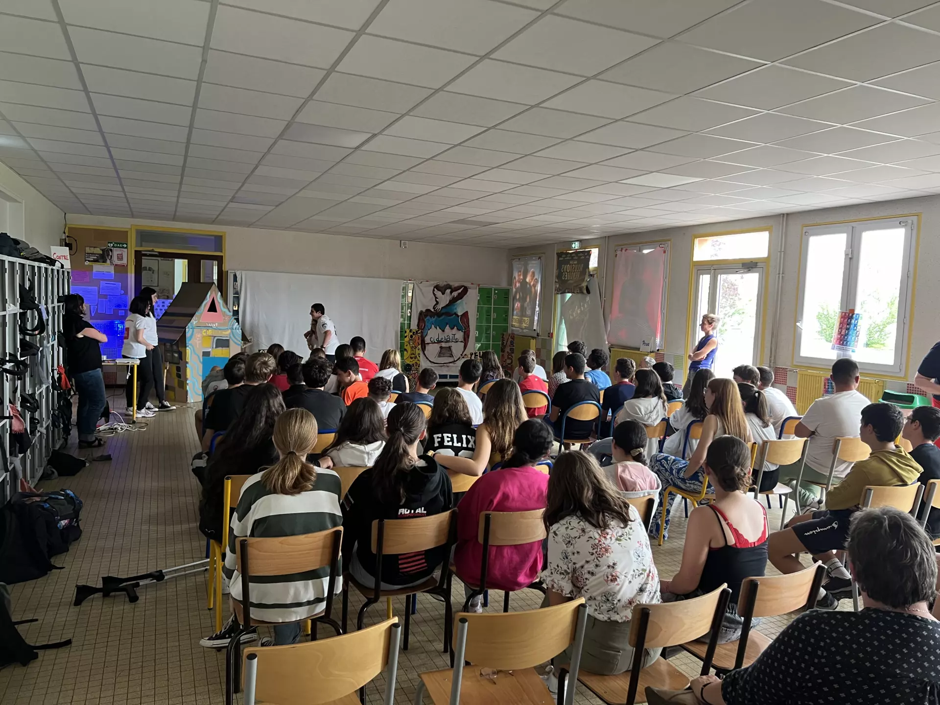 Centre de AdosClic - AdosClic - Galerie Projet C.I.D.E errante